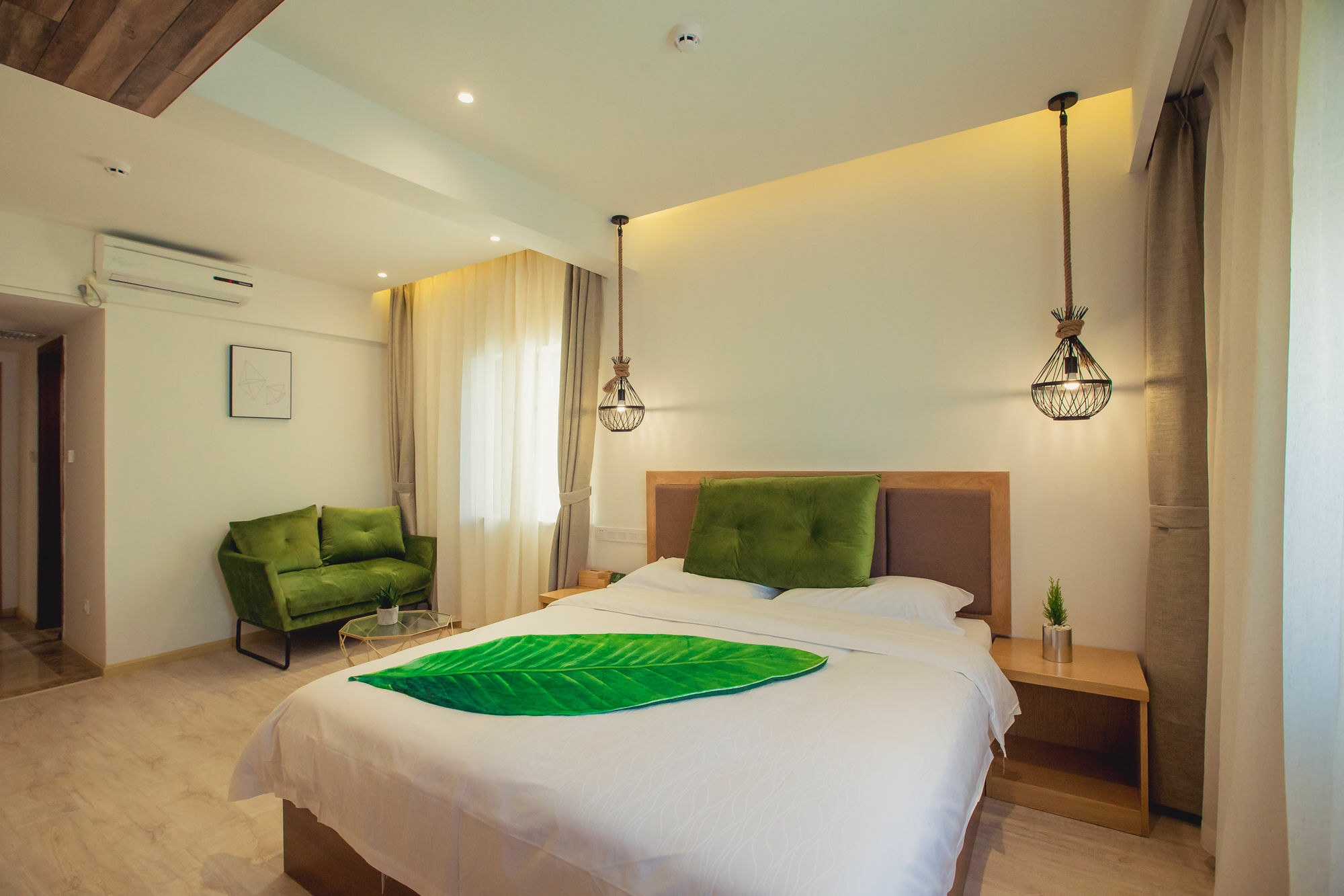 Blossom Play&Design Hotel Куньмин Экстерьер фото